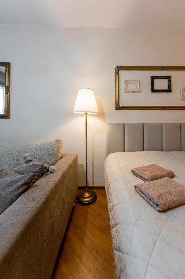 Old Town Vintage Apartment Sturova Caşonia Exterior foto